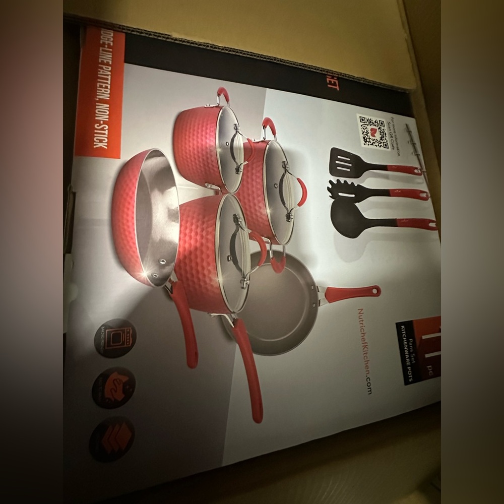 Red Non-Stick Cookware Set of 11 pieces
